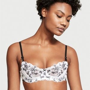 Victoria’s Secret Wicked Unlined Balconette Bra Push up Bra Without Padding